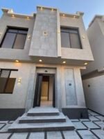 ⁦فله منفصله دورين وملحق للبيع مساحة 310 م⁩ - الصورة ⁦11⁩