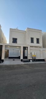 فيلا واسعة بنظام شقق في حي الرحمانية 350 م²